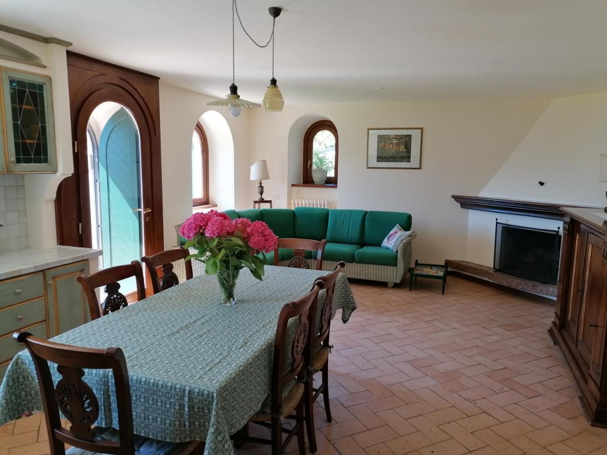 Villa Daniela Riva di Solto Exterior foto